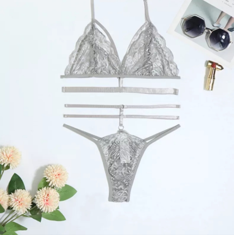 White Crisscross  Lace Lingerie Set - Picture 11 of 13